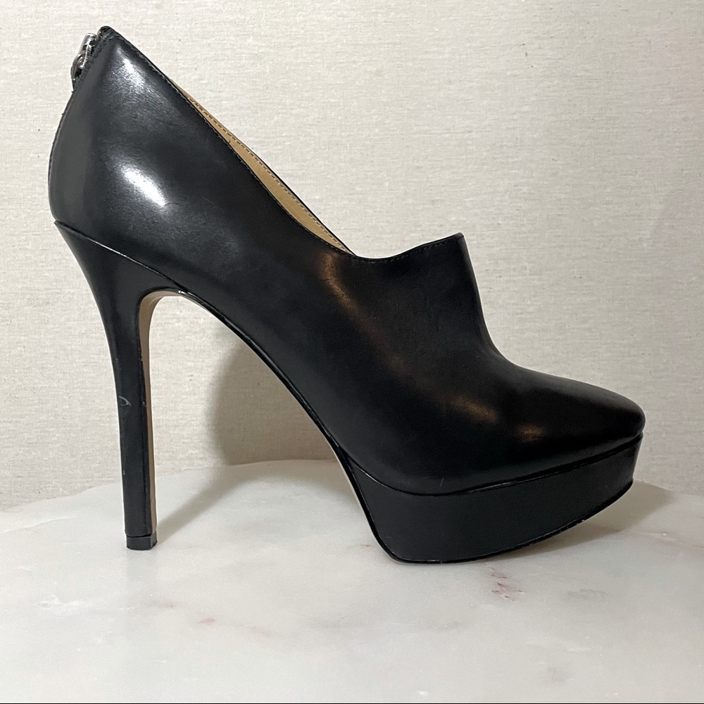 Nine West Pumps Heels 7 1/2